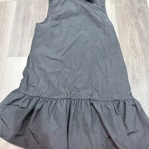 Forever 21 Black Sleeveless Dress